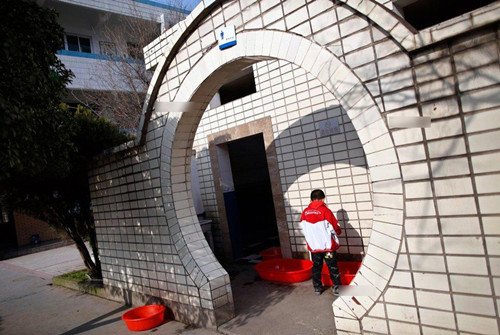 网传南昌湾里小学有人收童子尿制药（图）878 / 作者:翠峰紫阳 / 帖子ID:19440