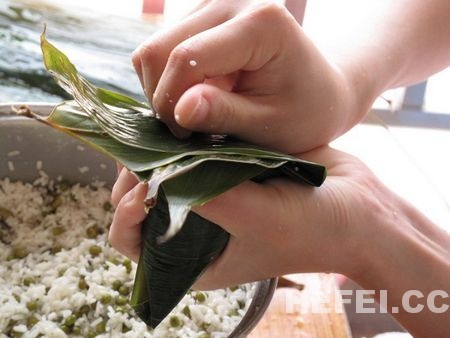 端午包粽子 四角棕包法图解827 / 作者:社区小编 / 帖子ID:20326