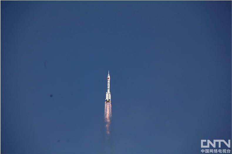 爆了！6月16美邦抢楼活动 喜迎神九发射成功！546 / 作者:Metersbonwe / 帖子ID:20356