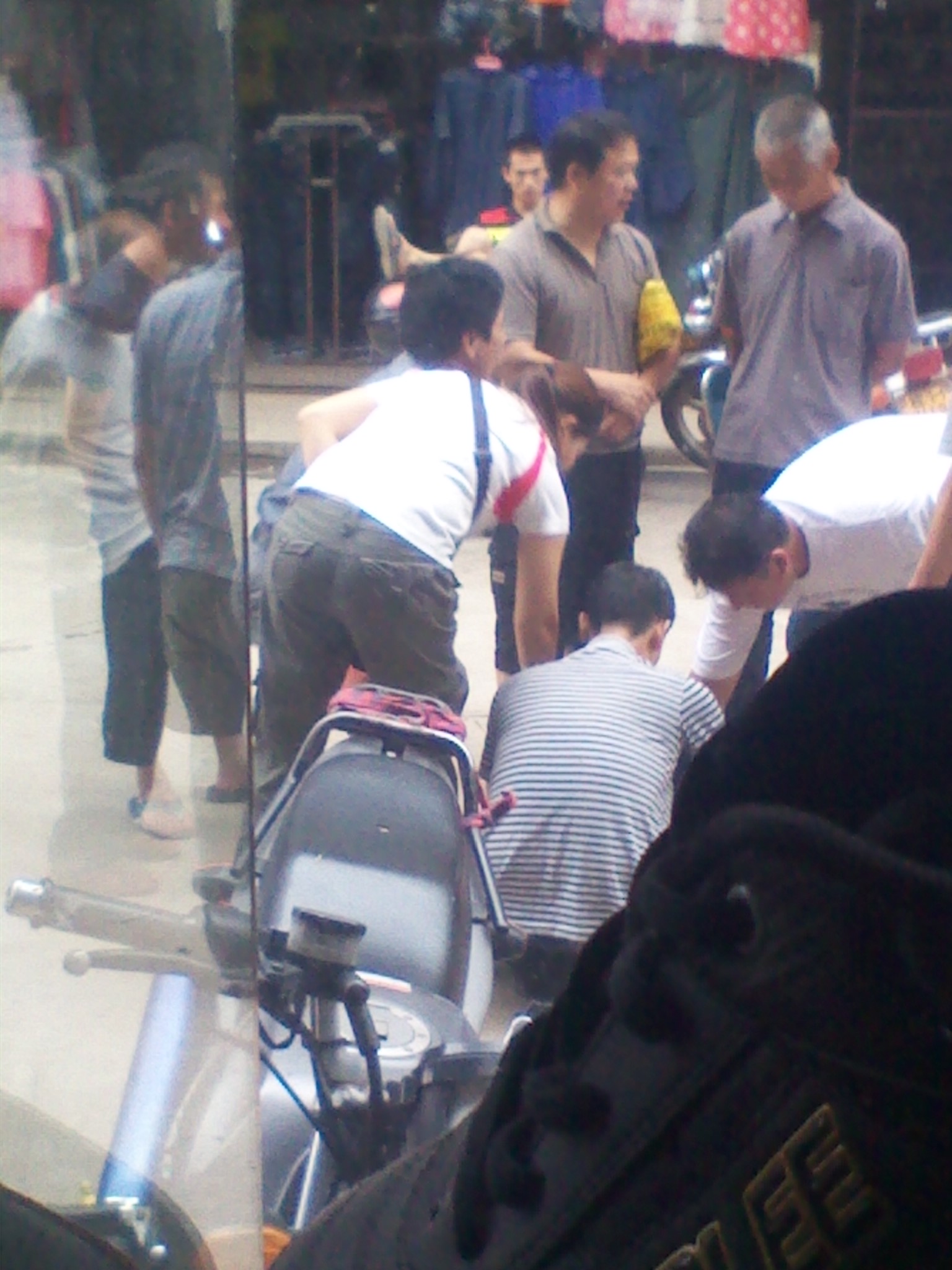 一伙骗子265 / 作者:熟悉的陌生人 / 帖子ID:20372