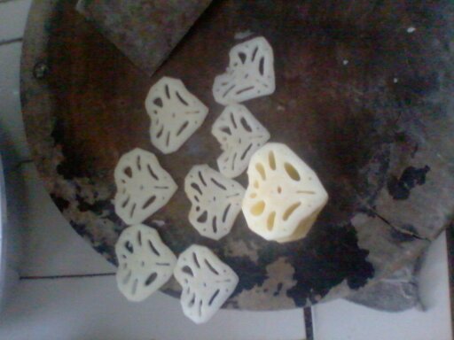 好有型的莲藕985 / 作者:不需要人懂 / 帖子ID:20480