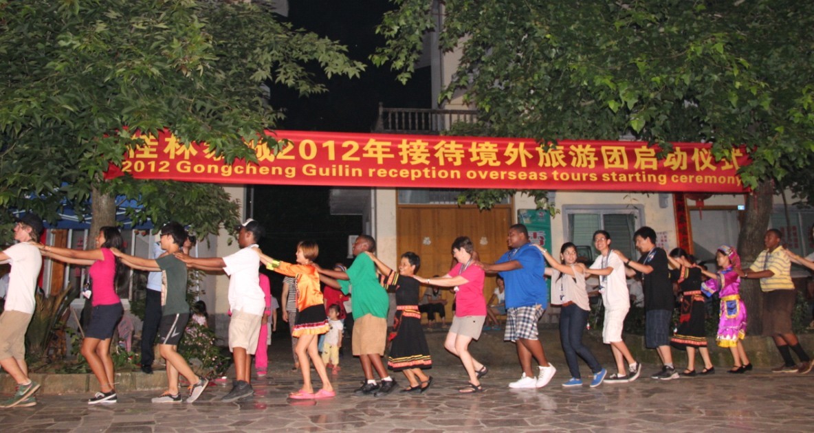 恭城2012年接待境外旅游团活动今日启动【组图】626 / 作者:社区小编 / 帖子ID:20633