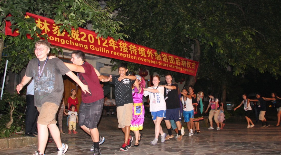 恭城2012年接待境外旅游团活动今日启动【组图】78 / 作者:社区小编 / 帖子ID:20633