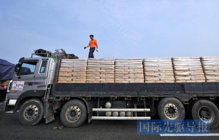 美参议院通过禁止对朝粮援法案。101 / 作者:平安大叔 / 帖子ID:21152