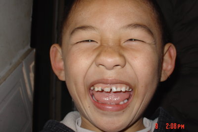 这笑得也太那个了吧376 / 作者:熟悉的陌生人 / 帖子ID:21225