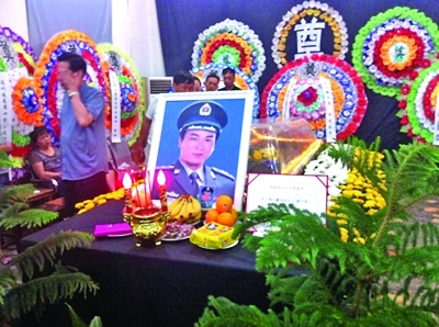 最美富二代火海救人不幸牺牲41 / 作者:蜻蜓侠2011 / 帖子ID:21579