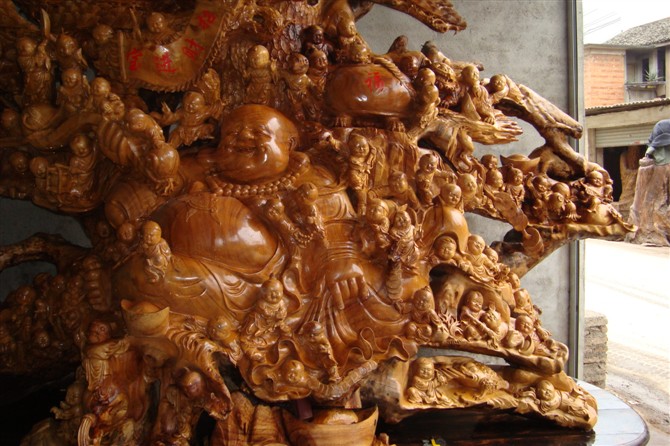 那谁，过来看吧，我哥的根雕573 / 作者:彼岸行走的花 / 帖子ID:21823