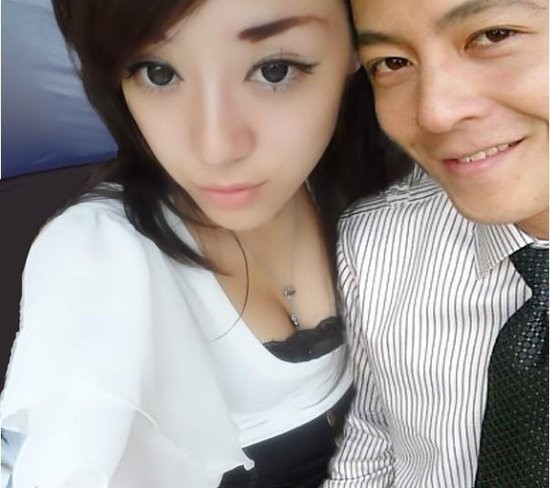 前面两张算艳照么?599 / 作者:安于现实、 / 帖子ID:21911