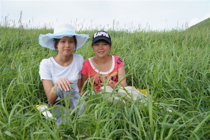 燕子山上520的美女们，只有一部分~~~~219 / 作者:蝶蝶 / 帖子ID:22107