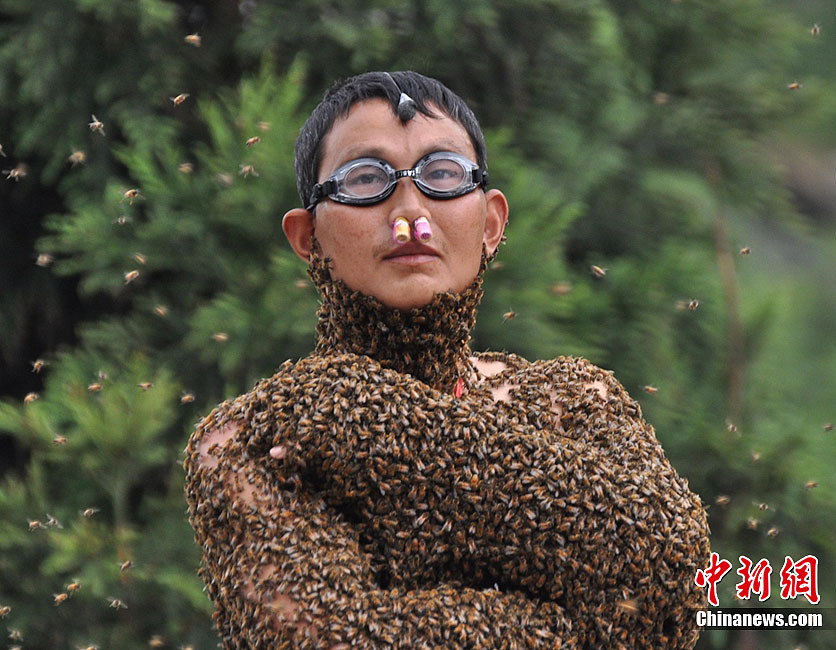 湖南邵阳虎形山举行“蜂人”大战412 / 作者:十滴水 / 帖子ID:22229