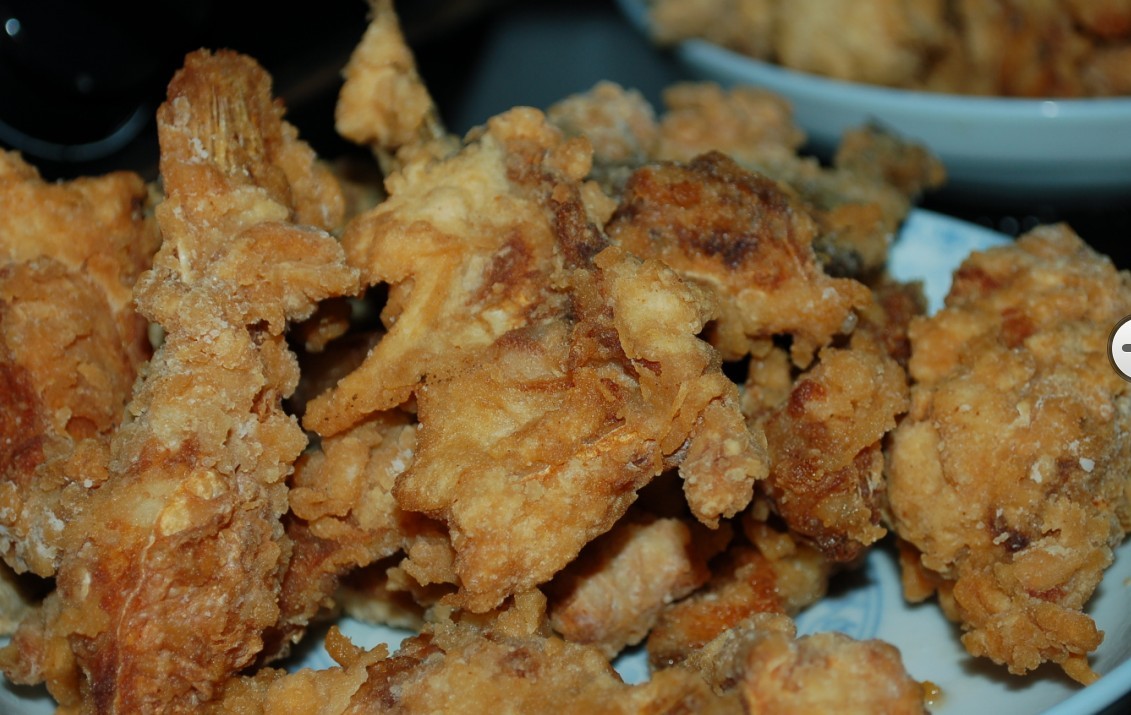 美食群美女厨房！！美女加美食 嘿嘿 ！！220 / 作者:星想事成 / 帖子ID:23459