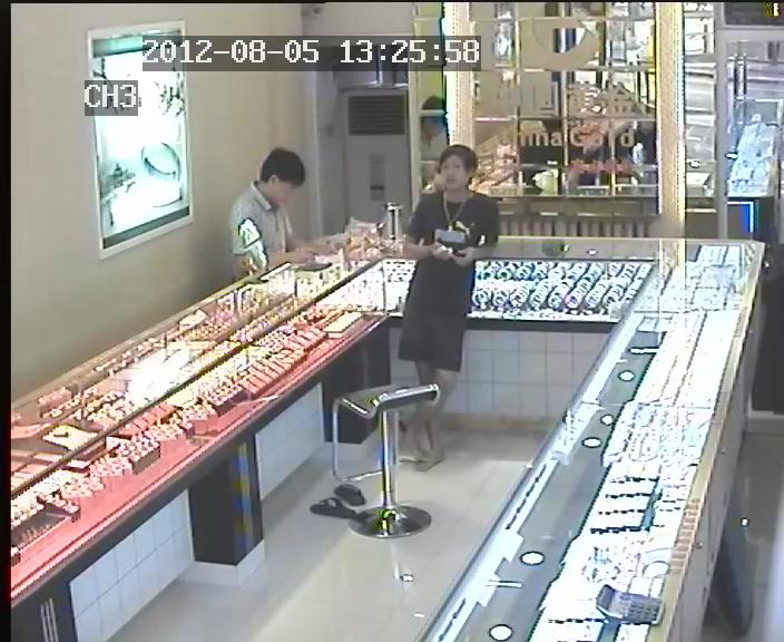 恭城三九大金店遭抢劫 恭城的治安到底怎么了?742 / 作者:穷人 / 帖子ID:24500