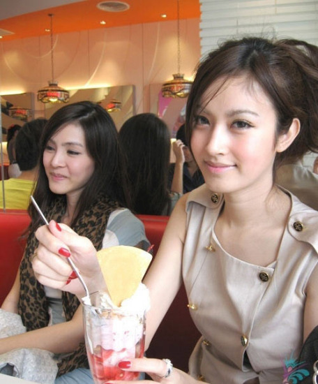 性别都是浮云 泰国最美变性人诱惑私房照737 / 作者:星想事成 / 帖子ID:24739