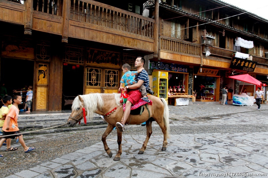西江月 山水情225 / 作者:十滴水 / 帖子ID:24752