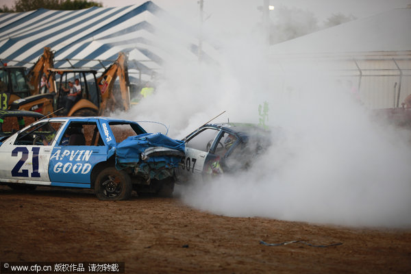 火爆如战场！ 美国年度撞车大赛现场505 / 作者:十滴水 / 帖子ID:26137