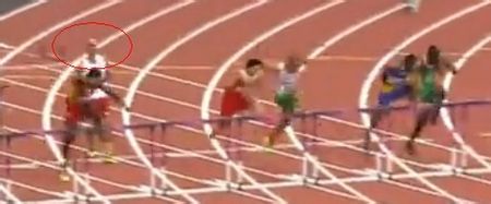 心痛，刘翔！！假摔视频821 / 作者:星想事成 / 帖子ID:24696