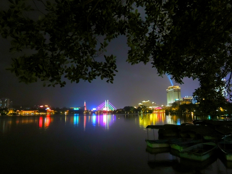惠州西湖练习拍夜景912 / 作者:天涯孤独客 / 帖子ID:35681