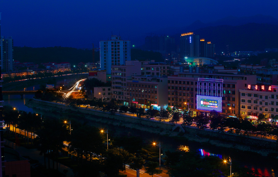 惠州西湖练习拍夜景839 / 作者:天涯孤独客 / 帖子ID:35681