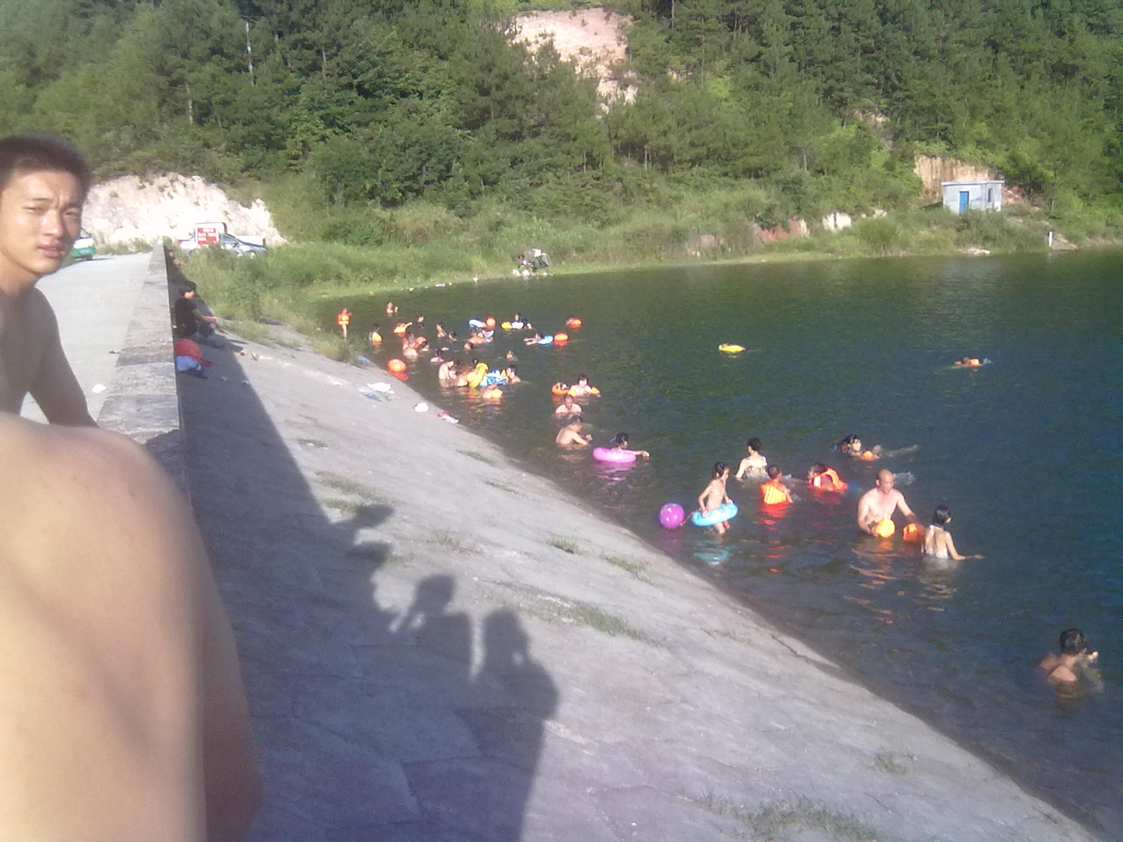 刚刚克洗冷水凉来，好多人。。692 / 作者:∑⌒不过_如此 / 帖子ID:35781