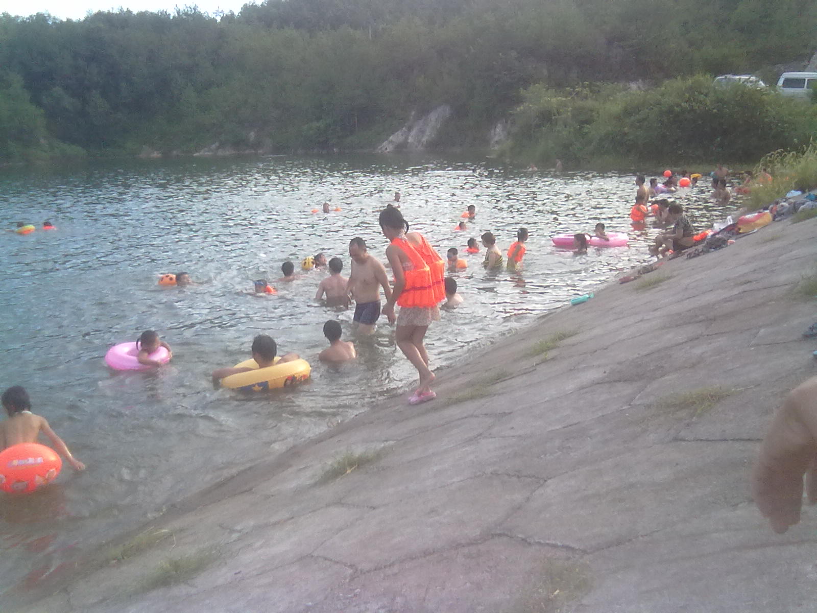 刚刚克洗冷水凉来，好多人。。265 / 作者:∑⌒不过_如此 / 帖子ID:35781