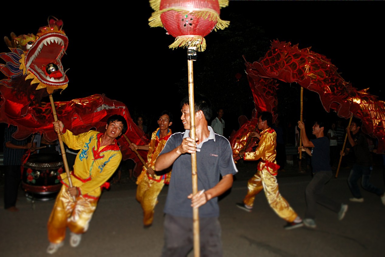 龙虎河灯节我也来几张 交作业了 嘿嘿733 / 作者:星想事成 / 帖子ID:38059