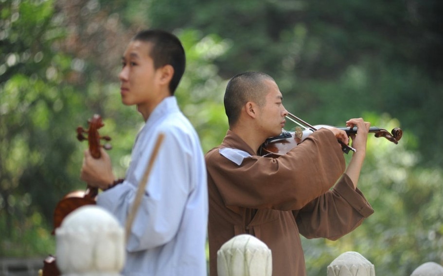 湖北和尚尼姑组乐团473 / 作者:瑶族老 / 帖子ID:39167