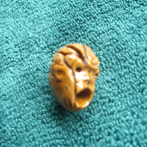 续我的桃核雕刻，更新图片72 / 作者:爱潇宝 / 帖子ID:43477