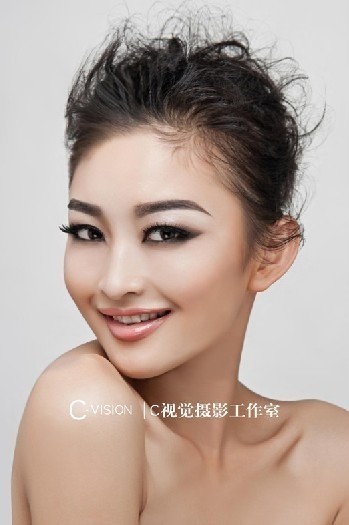 求鲜花，拍砖的轻点哦618 / 作者:回眸一笑 / 帖子ID:50251
