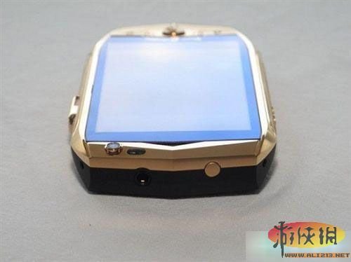 iphone5黯然失色 兰博基尼推限量版手机501 / 作者:茫然 / 帖子ID:51780