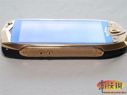 iphone5黯然失色 兰博基尼推限量版手机385 / 作者:茫然 / 帖子ID:51780