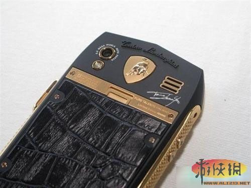 iphone5黯然失色 兰博基尼推限量版手机593 / 作者:茫然 / 帖子ID:51780