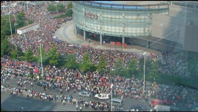 继续抗日，东莞长安打砸游行！！！797 / 作者:大鸟 / 帖子ID:54569