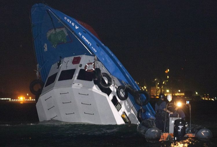 香港两船相撞致25人遇难。233 / 作者:平安大叔 / 帖子ID:55800