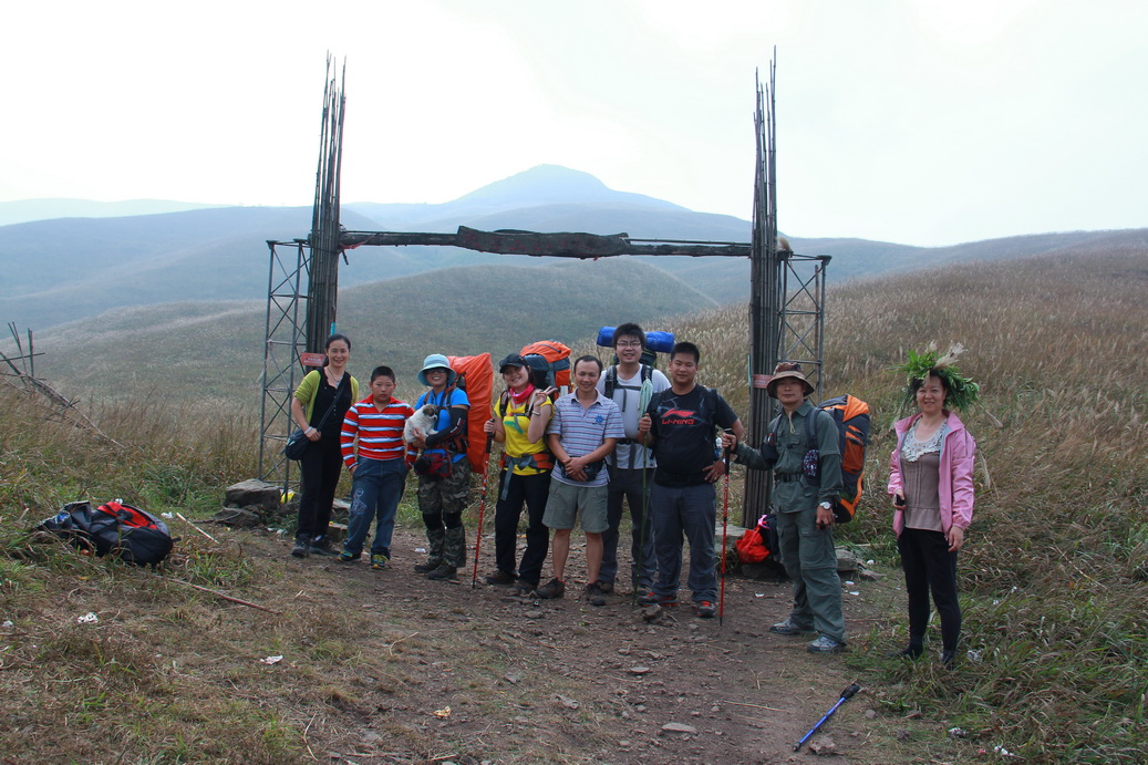 再走燕子山，  用脚步感受深秋的童话。。。。。。594 / 作者:人在旅途888 / 帖子ID:56841