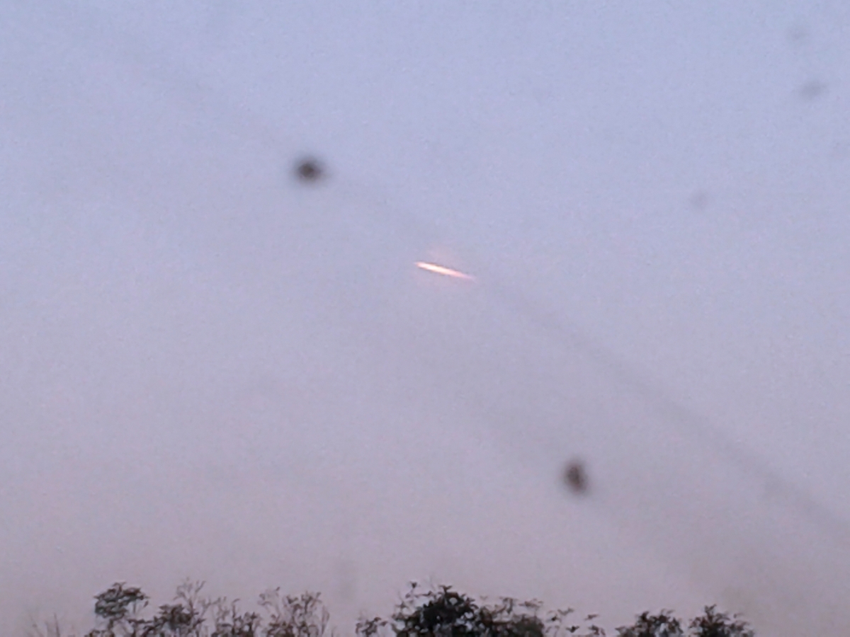 夕阳金钩UFO883 / 作者:孤独の帐篷 / 帖子ID:56956