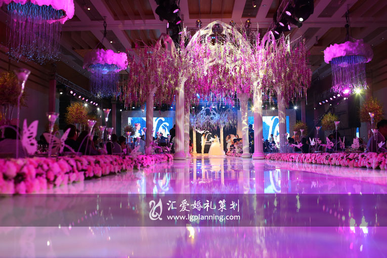 北京柏悦酒店贾乃亮与李小璐的婚礼《百年婚庆》702 / 作者:百年婚庆 / 帖子ID:57438