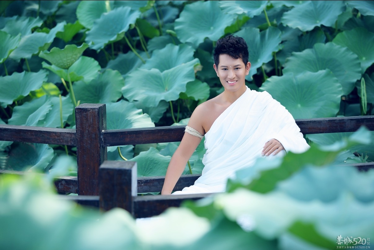 桑吉平措----品尝一段异域风情583 / 作者:结局、丆過如此 / 帖子ID:57733