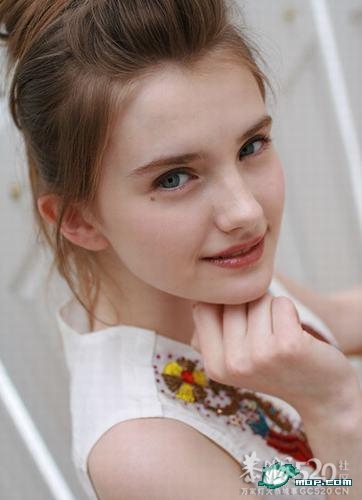 看面相10大不能娶的女人    男人必看381 / 作者:凉孩套袜子 / 帖子ID:57821