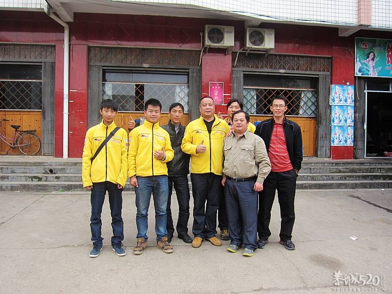 与2012全国公路摩托车锦标赛(CRRC)年度总冠军车队有个约会555 / 作者:铠甲勇士 / 帖子ID:58233