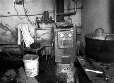 黑工厂抹鞋油为假牙增亮，成本几十医院卖6千381 / 作者:裙角飞扬 / 帖子ID:58463