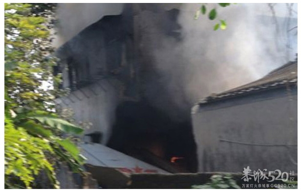 广东汕头：一架空军飞机坠毁市区192 / 作者:平安大叔 / 帖子ID:58792