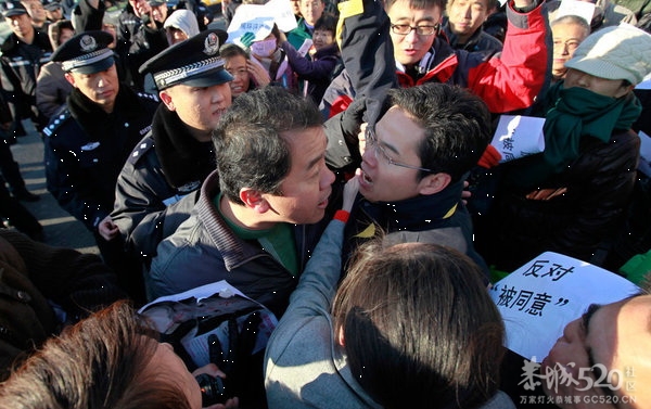 京沈高铁穿行居民区引抗议416 / 作者:平安大叔 / 帖子ID:58993