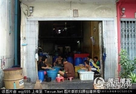 无骨凤爪竟然是用嘴做出来的 我再也不吃了625 / 作者:小锋 / 帖子ID:59339