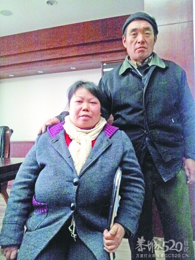 这“丰满”胸部成了她二十年来的包衭。860 / 作者:平安大叔 / 帖子ID:59847