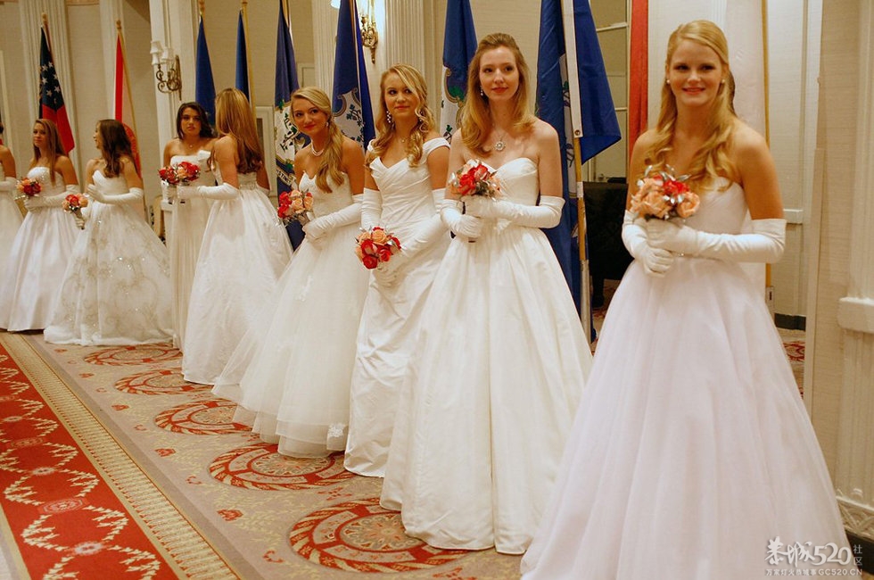 男的看了莫流口水，女的看了莫流泪水。515 / 作者:好山好水 / 帖子ID:59880