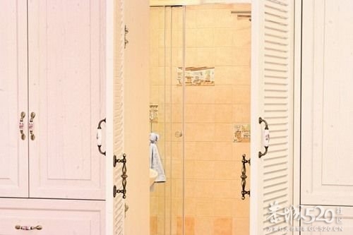 厕所藏在柜子里 MM大胆设计90平古典田园美家758 / 作者:小雨点 / 帖子ID:60576
