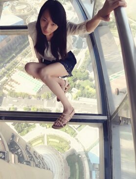 高空MM756 / 作者:熟悉的陌生人 / 帖子ID:60873