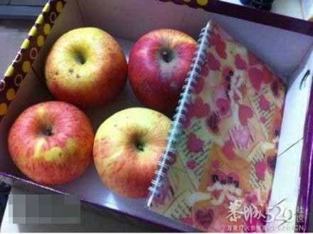 晒晒年终奖---苹果笔记本938 / 作者:爱哭鬼 / 帖子ID:61331