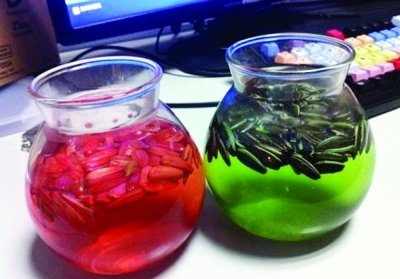 转帖  媒体曝光“染色瓜子” 泡半小时就掉色(组图)373 / 作者:小雨点 / 帖子ID:61888