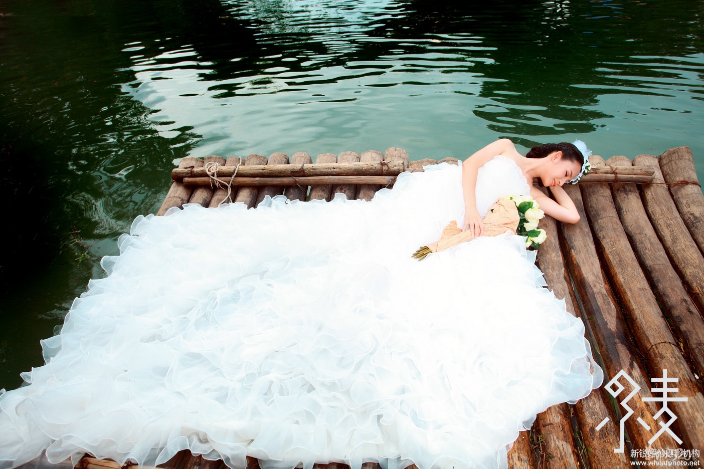 桂林小麦婚纱摄影微信自助导航全新上线951 / 作者:桂林小麦摄影 / 帖子ID:64543